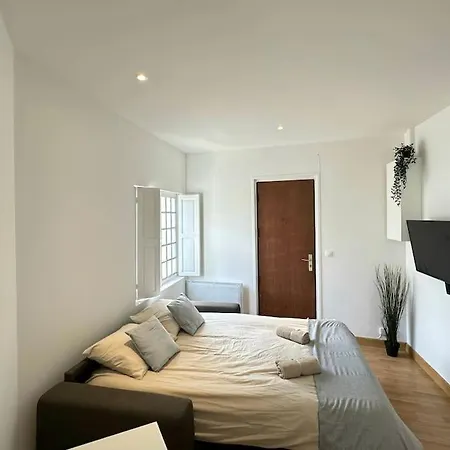Cocon Urbain A 2 Pas De La Gare - La Defense *
